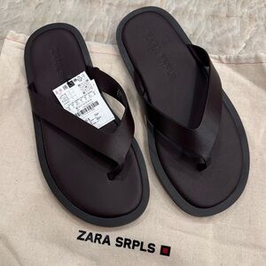Zara Men's Dark Brown Flip Flops